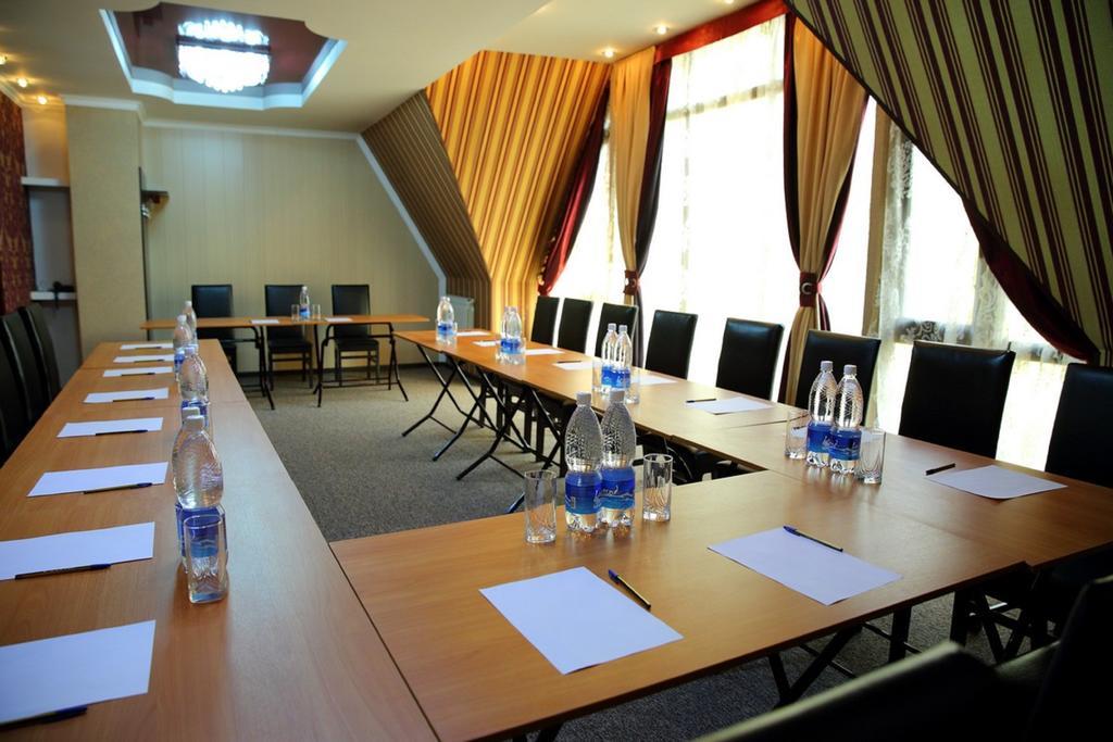 Bishkek Villa Hotel Kültér fotó